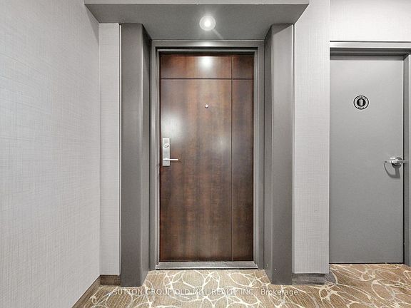 4th image of 2267 Lake Shore Blvd W #1307
