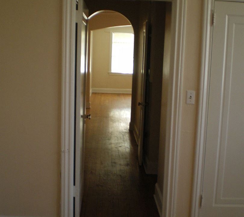2nd image of 1107 30th St S