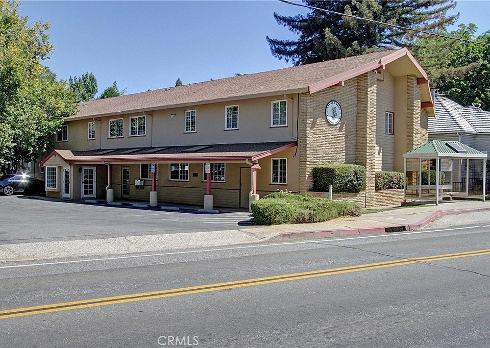 1st image of 714 W Main St