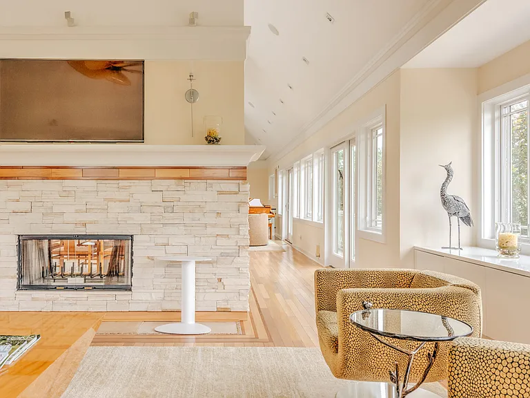 266 Cranberry Hole Rd — Photo 19