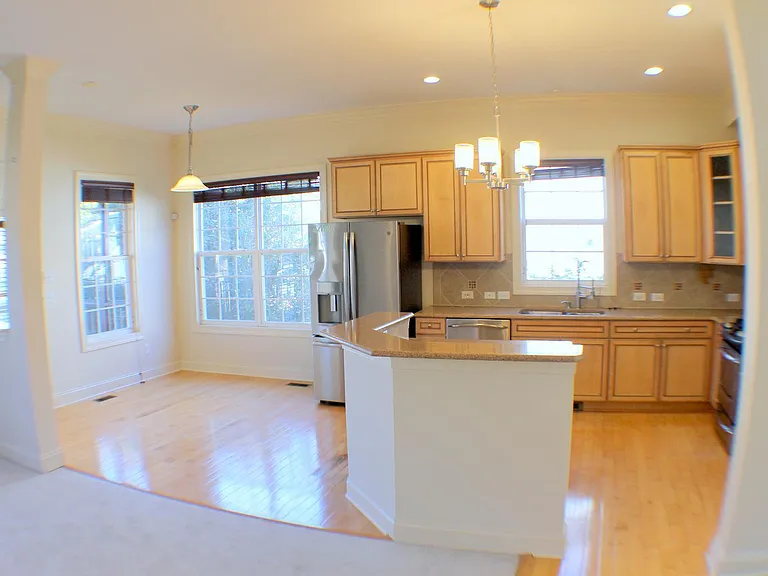 10109 Darling St — Photo 33