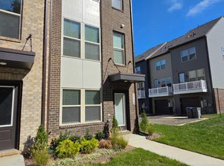 3738 District Dr, Woodbridge, VA 22193