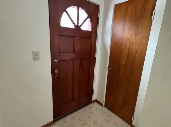 3345 Court St, Saginaw, MI 48602