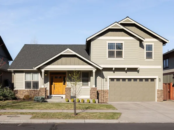 2083 Shiraz Ct, Bend, OR 97703