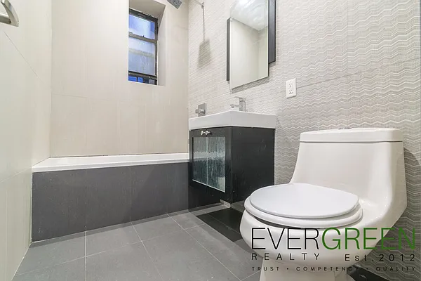 Rented by ERNY LLC | media 9