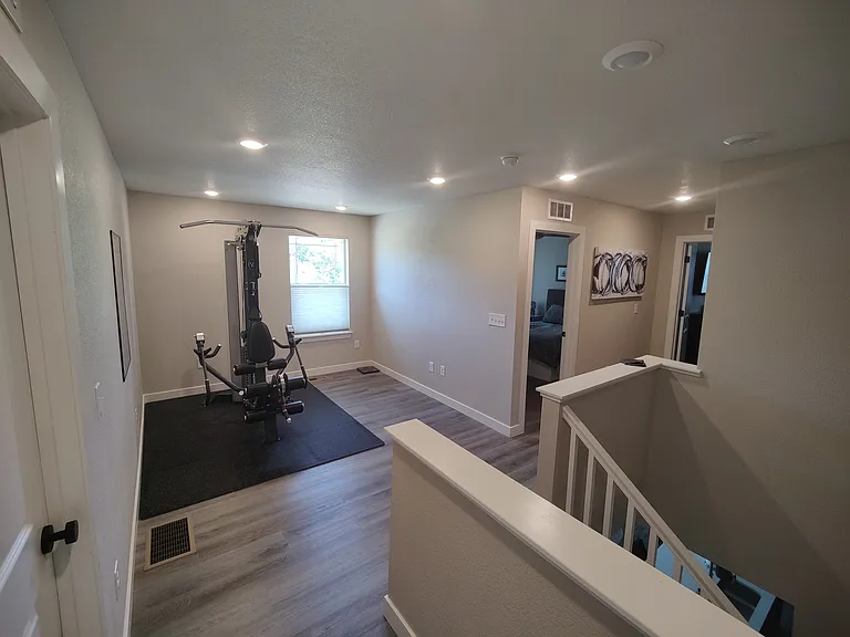 201 W Jamison Ct — Photo 13
