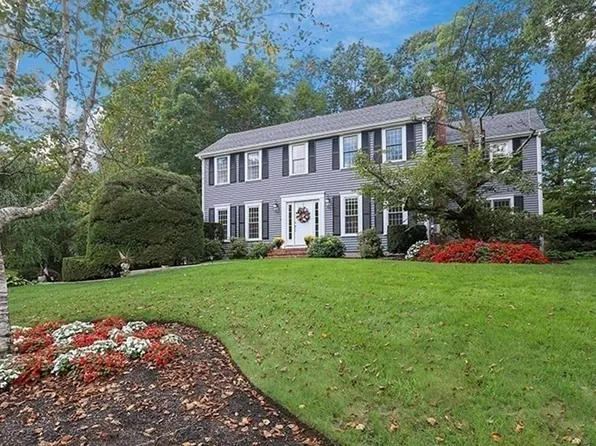 57 Vine St, North Attleboro, MA 02760