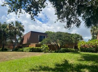 3051 30th Ct, Jupiter, FL 33477