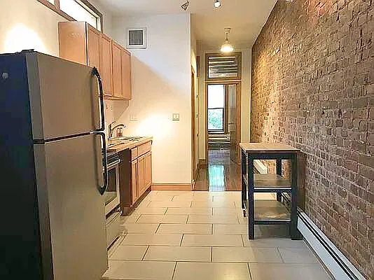 Rented by Compass | media 11