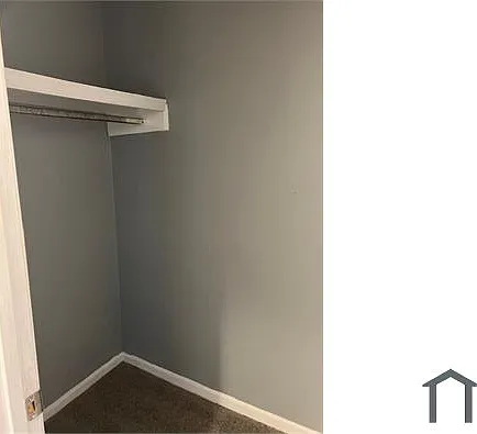6076 Regent Mnr — Photo 18