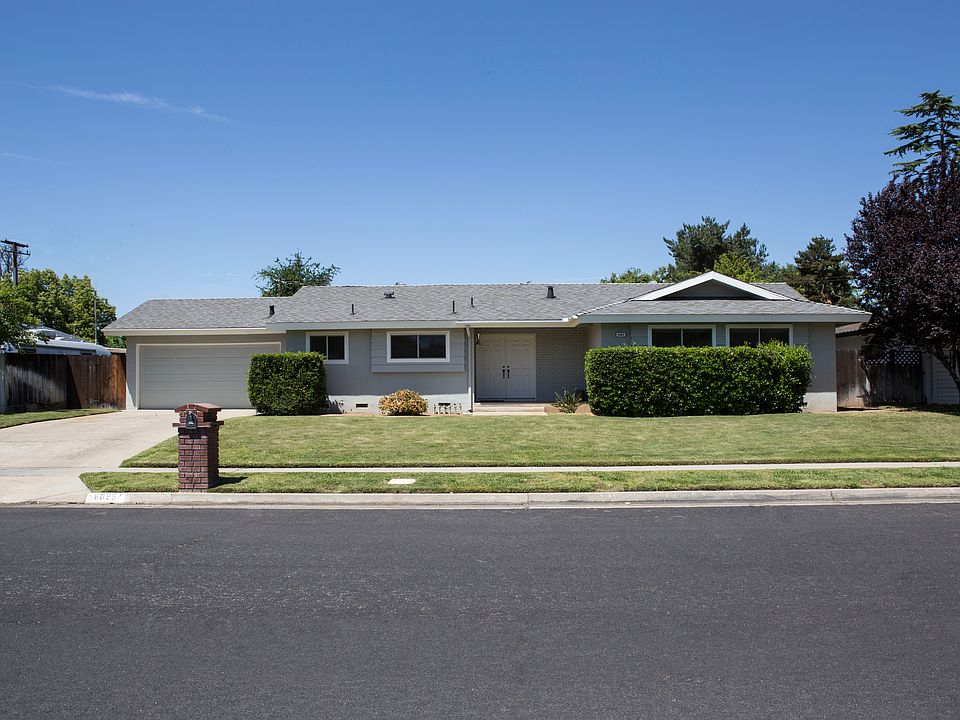 1st image of 6025 N Roosevelt Ave