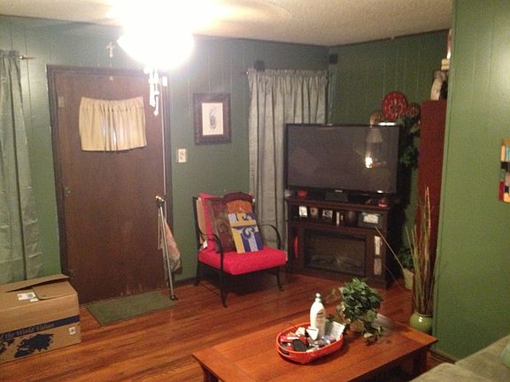 4th image of 1113 Hilma St