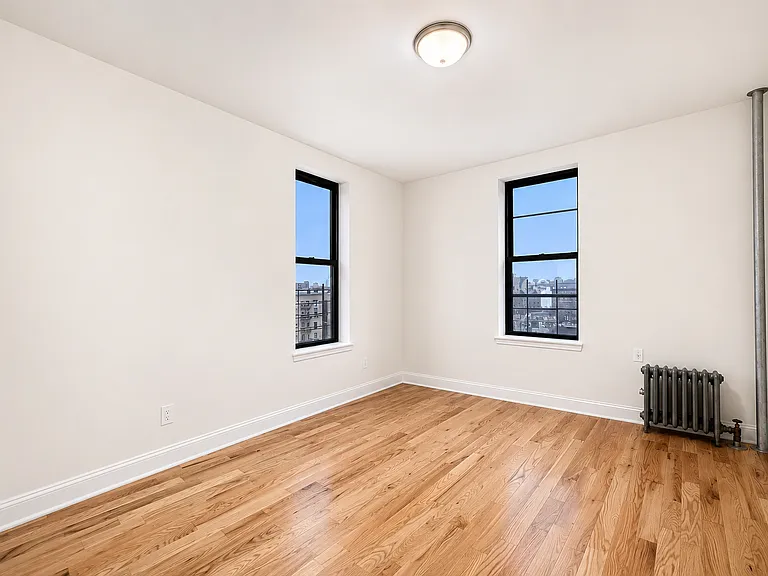 1803 Riverside Dr #5F — Photo 7