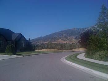 2nd image of 884 Creekside Pass