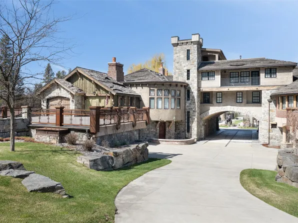 30 Bear Dance Vlg, Bigfork, MT 59911