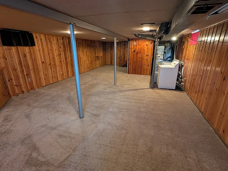 215 Edgewood Ave — Photo 13