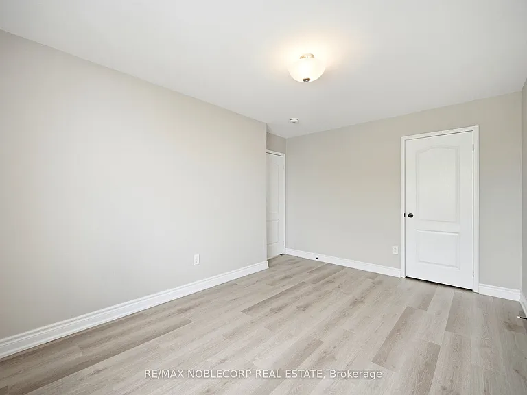 22 Gold Hill Rd #UPPER — Photo 32