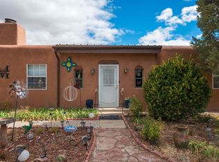 8 Vista De Las Cruces Rd, Los Lunas, NM 87031