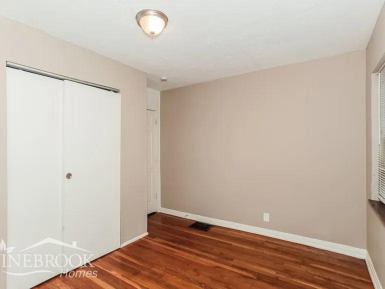 3184 W Tower Ave — Photo 13