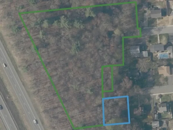 0 Lindbergh Ave, Holyoke, MA 01040