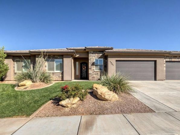 2067 E Cozy Cactus Ln