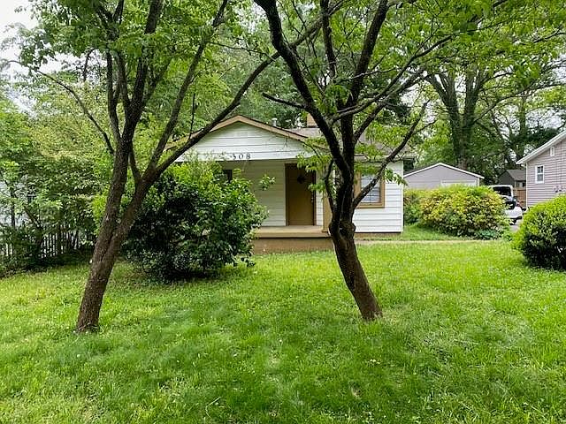 1st image of 308 Pine St NE