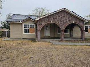 905 S Lincoln St, Hugoton, KS 67951