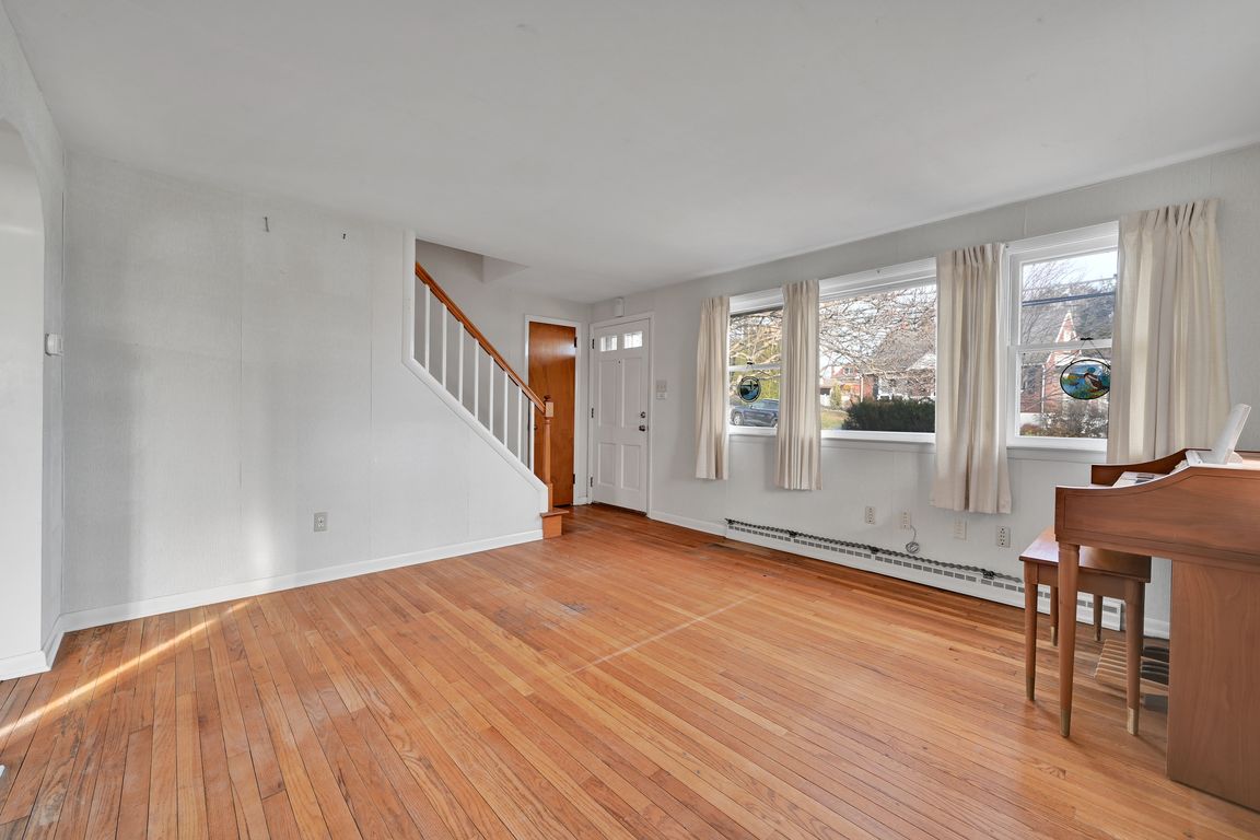 next background image