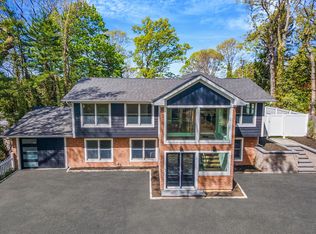 40 Friendly Road, Smithtown, NY 11787