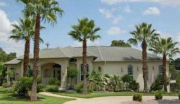 1st image of 9609 Grand Oak Dr