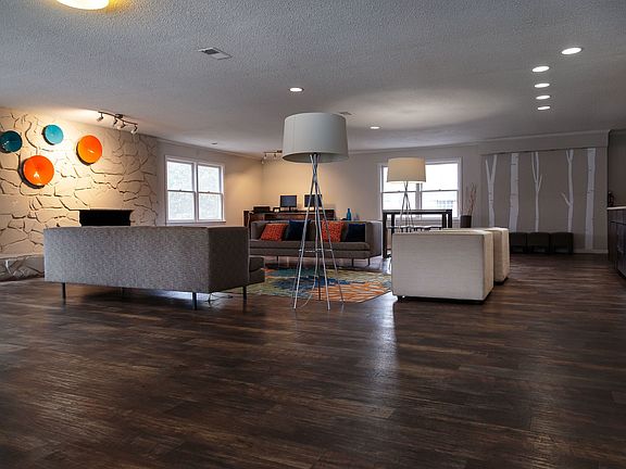 Leasing Office | Apartments Greenville, SC | Park West