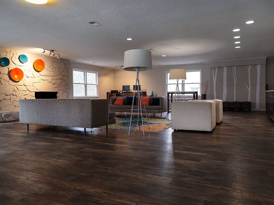 Leasing Office | Apartments Greenville, SC | Park West
