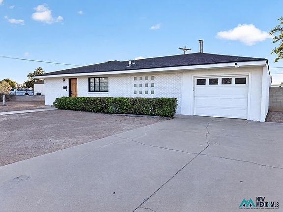 2nd image of 805 N Plains Park Dr