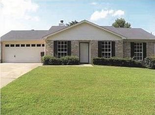 304 Altamont Dr, Pleasant Grove, AL 35127