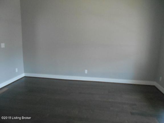 3rd image of 993 Vine St