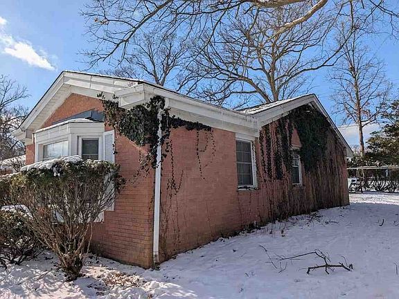 2nd image of 20724 Thornwood Dr