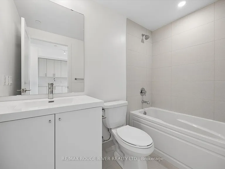 2545 Simcoe St N #728 — Photo 16