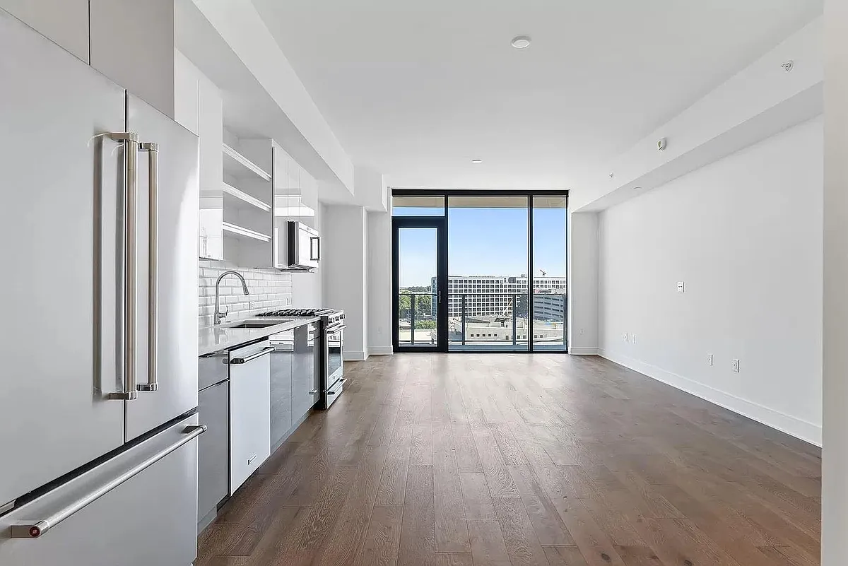 Building Photo - Seven88 West Midtown