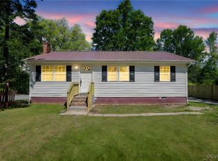 13077 Oral Oaks Rd, Victoria, VA 23974