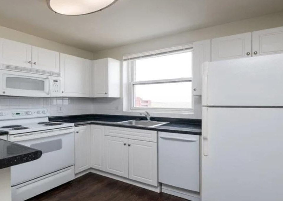 1st image of 93 Squantum St #619