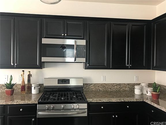 5th image of 8549 N Walnut Way
