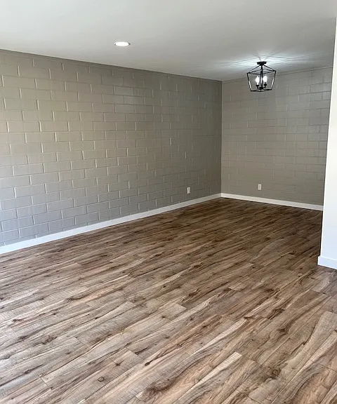 338 Country Club Cir #4 — Photo 6