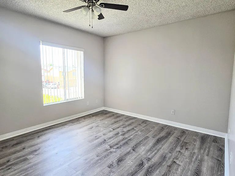4525 Hamilton St #1 — Photo 19