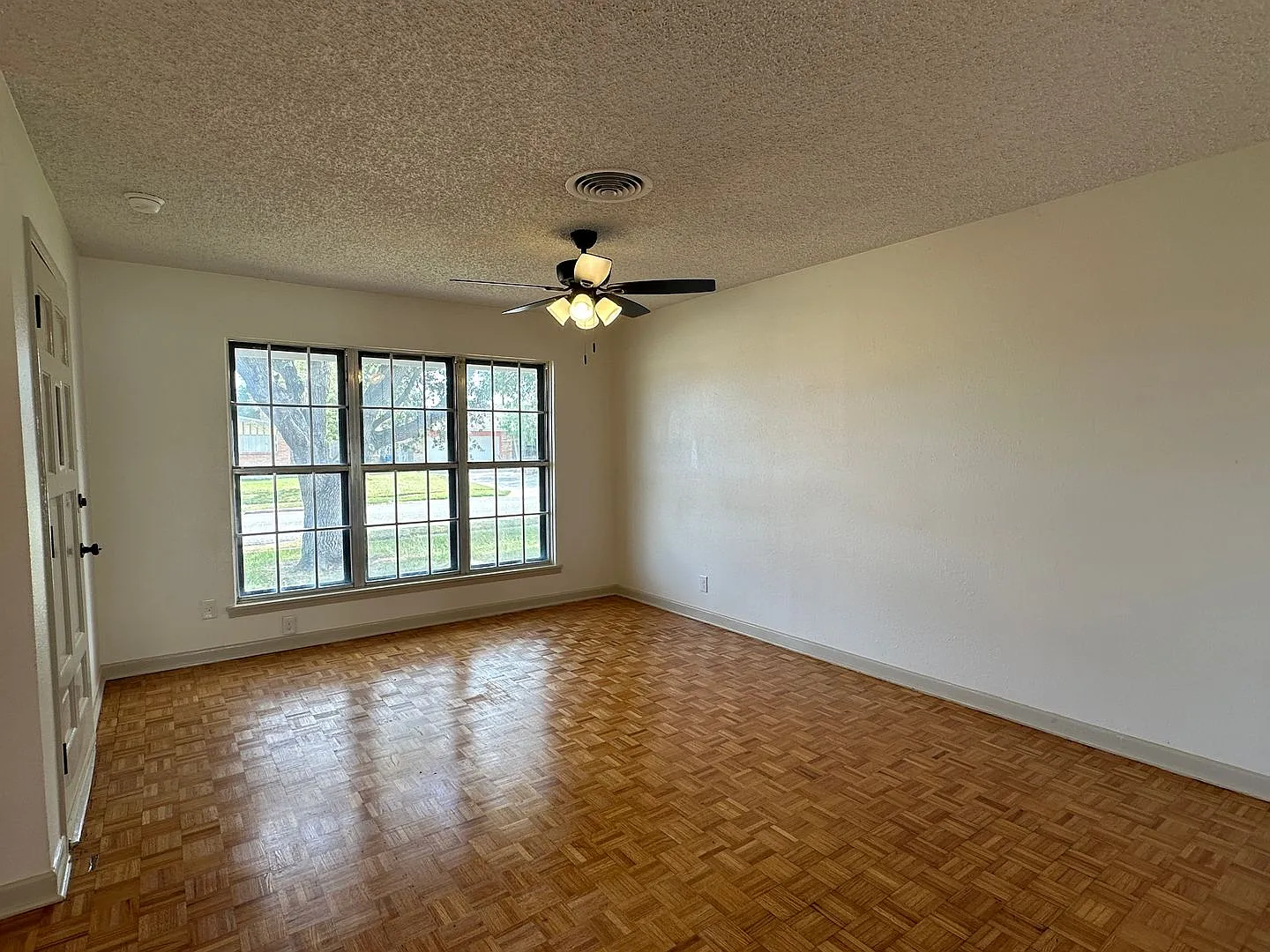 Ready for move in — Photo 2