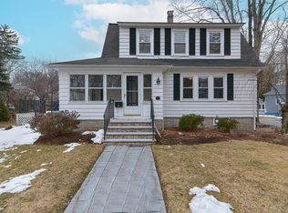 11 Tremont St, Maynard, MA 01754