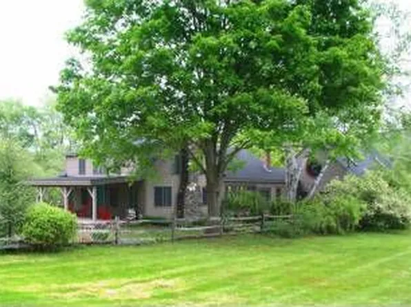 208 Westminster Rd, Putney, VT 05346