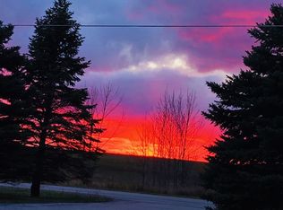 1783 Townsend Rd, Petoskey, MI 49770