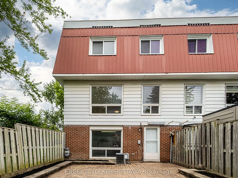 176 Birch Hill Point — Photo 48