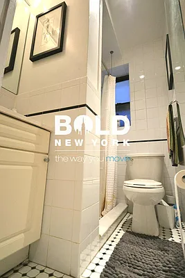 Rented by Bold New York | media 19