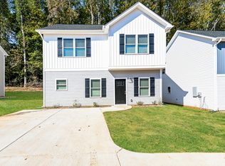 7105 Plott Rd, Charlotte, NC 28215